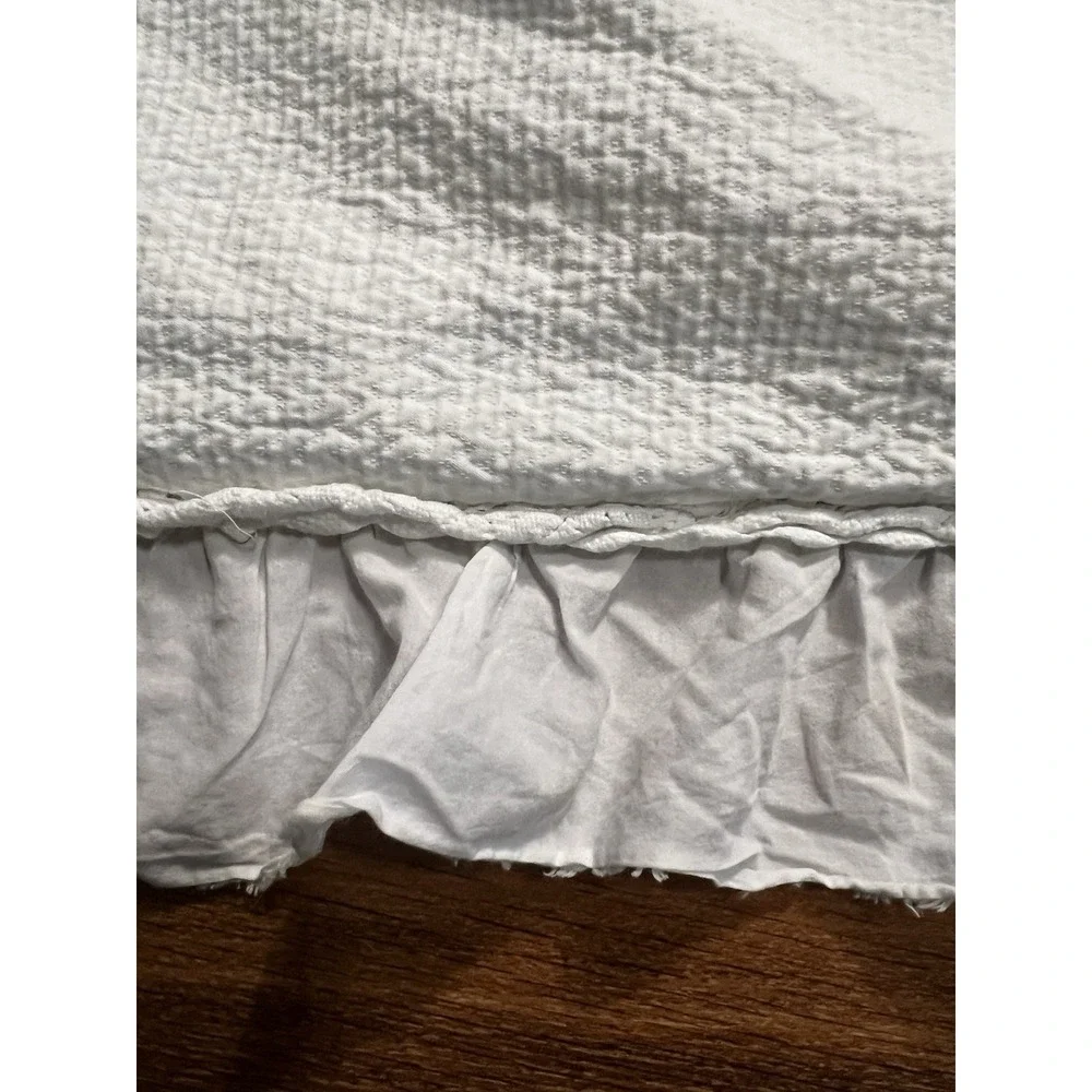 Single PiuBelle White Cotton Ruffled Textured EURO Pillow Sham 100% Cotton